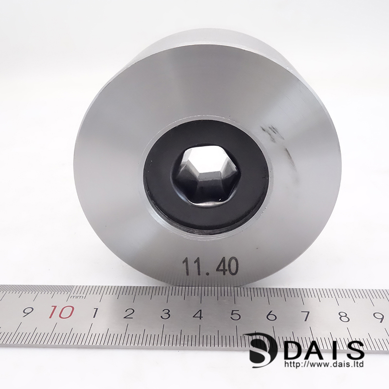 11.40 Nano hexagon shaped die